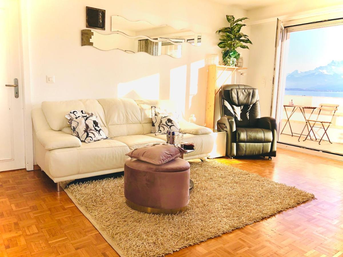 Spacious Apartment With Lake View | 35 Montreux Exterior photo